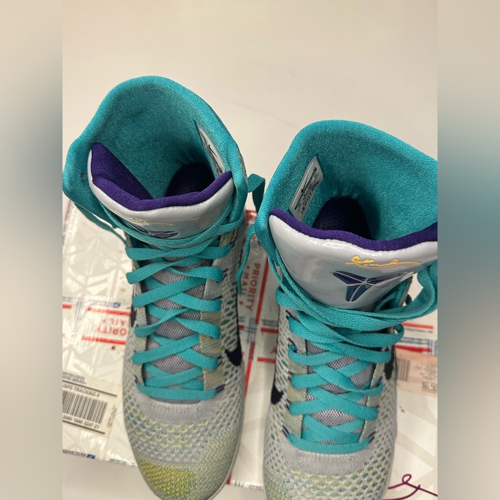 Nike Kobe Bryant 9 Elite Hero
Draft Day Expression size 10 excellent condition - Picture 4 of 10